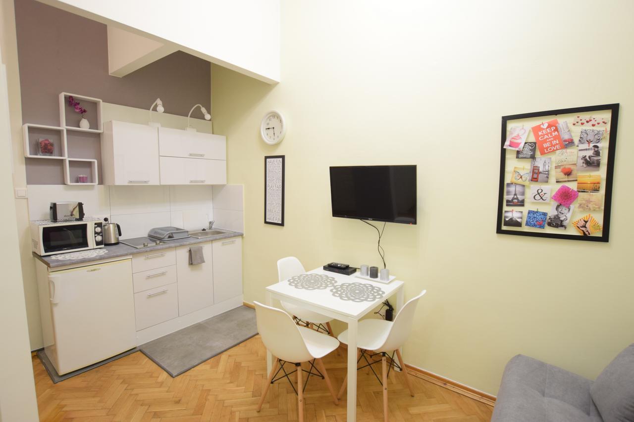 Elegant Apartment Copernicus Warsawa Bagian luar foto